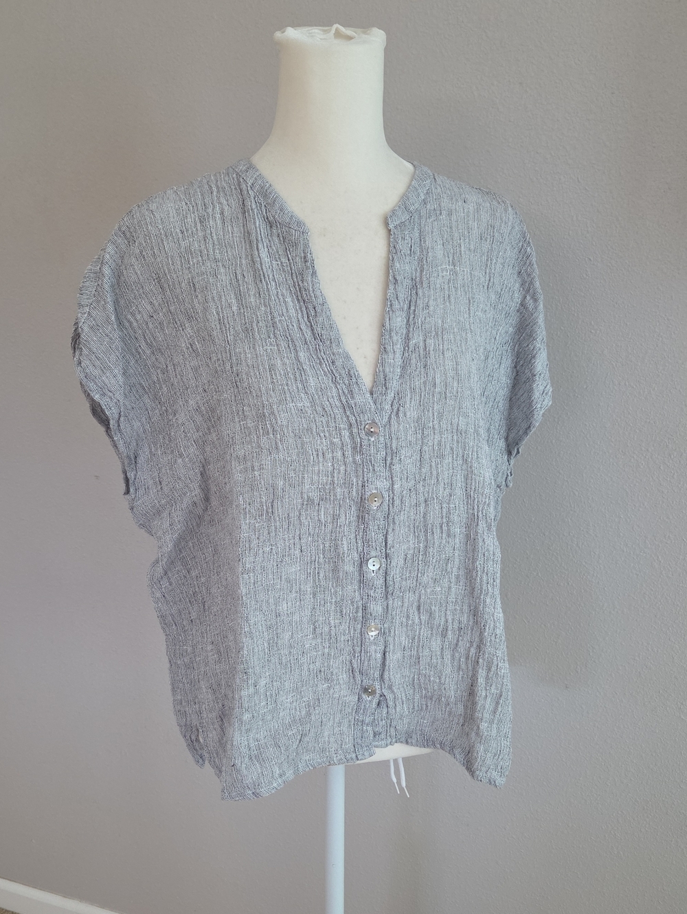 Tahari Linen Button Down Top